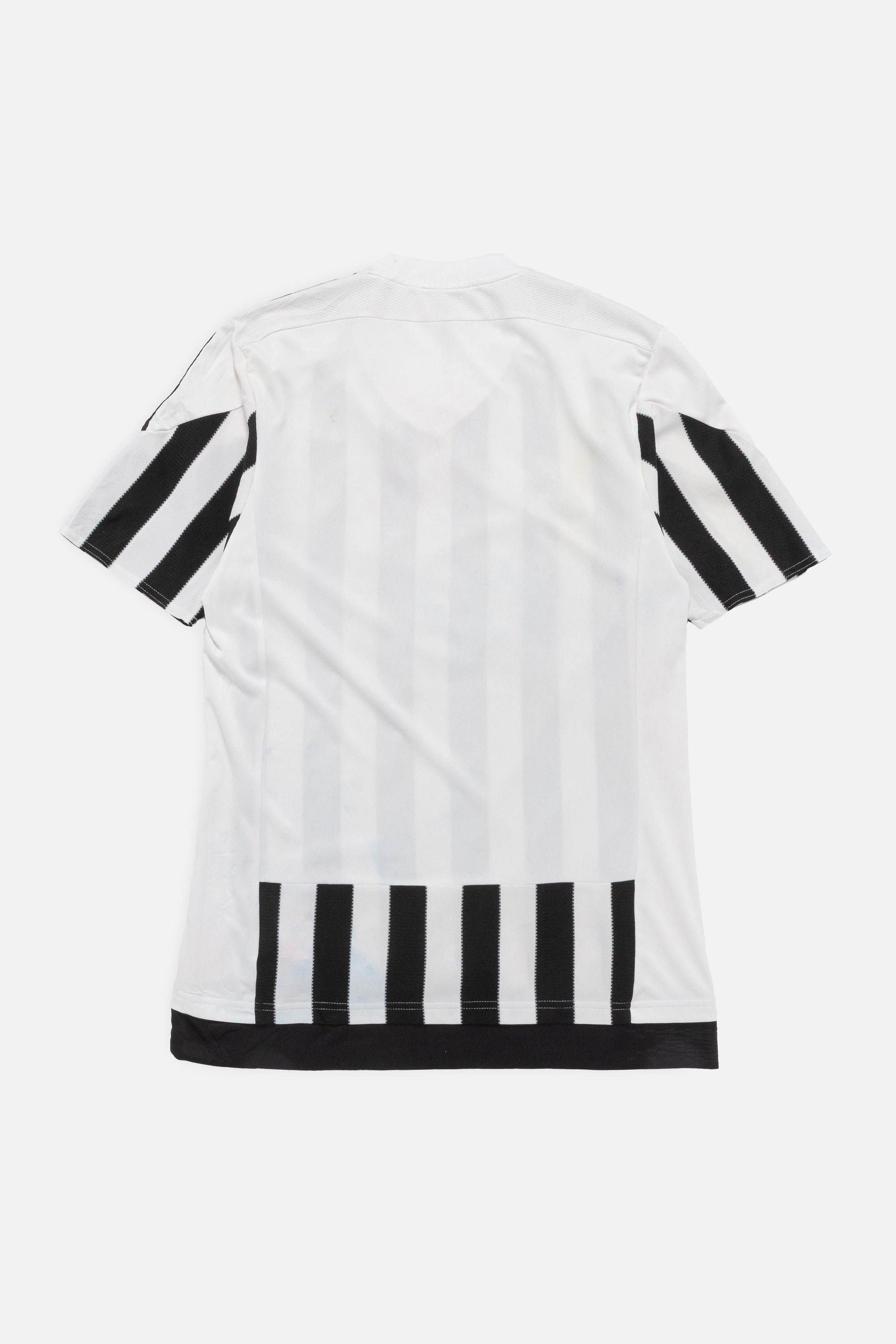 Juventus Jersey-Adidas-Frankie Collective-Rework-Vintage-Streetwear
