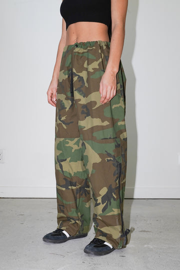 Vintage Camo Outerwear Pants - M